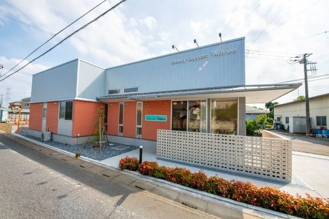 【ヘア~エステ】豊富なメニューで若返りのサポートするサロン